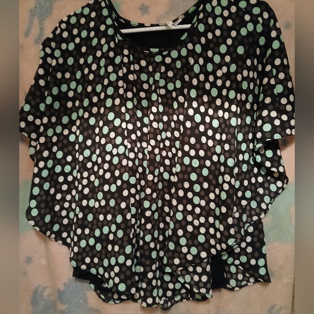 Elle Summer Top Size Medium